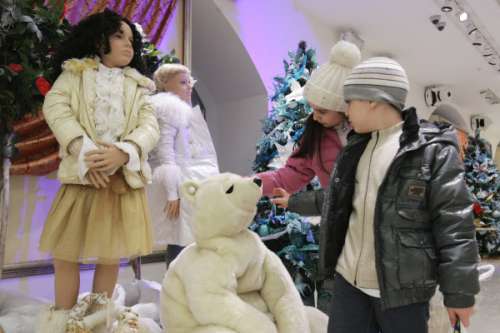 Государство выделит средства на продвижение российских детских товаров