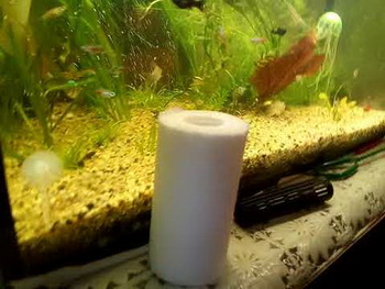 Синтепон фильтровальный для очистки воды в аквариуме